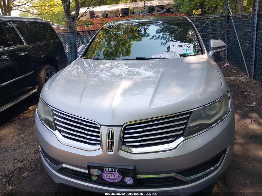 2016 LINCOLN MKX auction photo 6