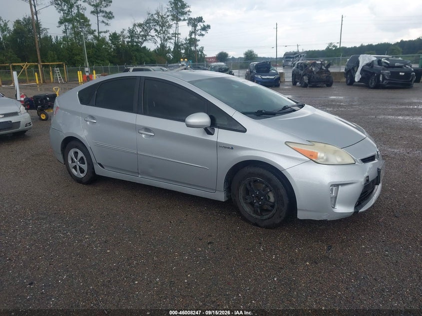 2013 TOYOTA PRIUS auction photo 1