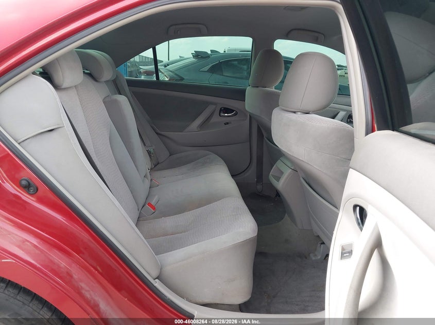 2011 TOYOTA CAMRY auction photo 8