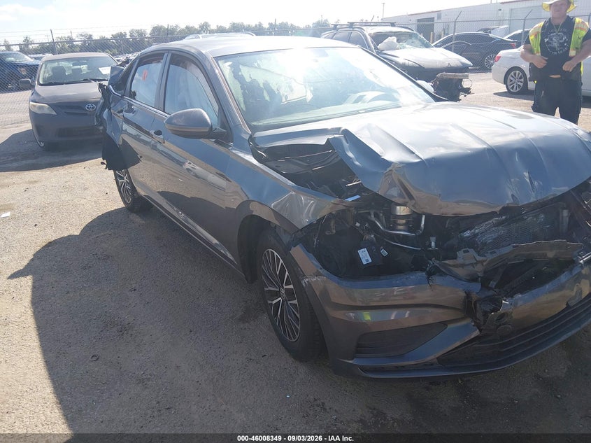 Vin: 3vwc57bu0mm063588, lot: 46507725, volkswagen jetta 1.4t r-line/1.4t s/1.4t se 2021 img_1