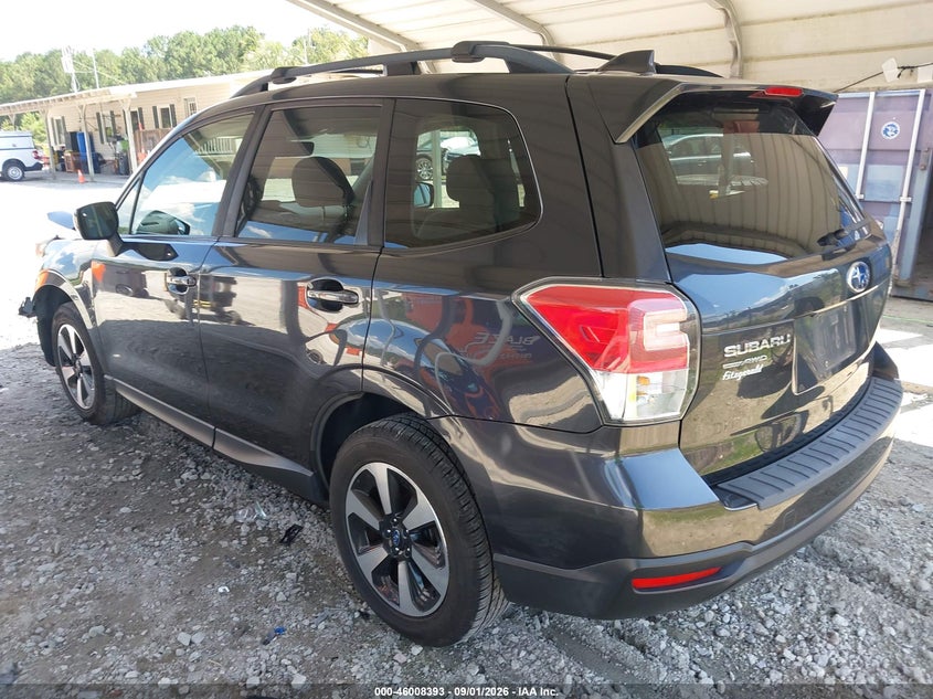 Vin: jf2sjaec7hh405897, lot: 46507769, subaru forester 2.5i premium 20173