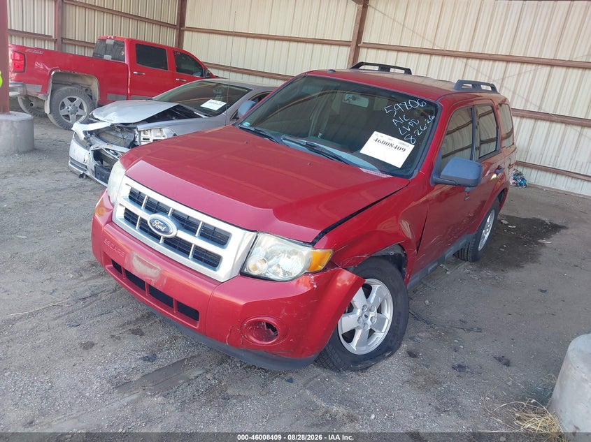 Vin: 1fmcu0dg1aka36144, lot: 46507785, ford escape xlt 20102