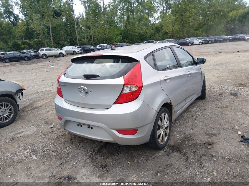 Vin: kmhcu5ae5cu006281, lot: 46507797, hyundai accent se 20124
