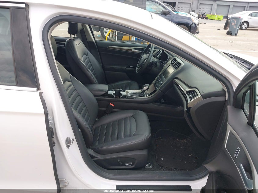 FORD FUSION 2016 VIN 3FA6P0T94GR381402