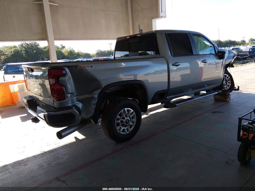 2025 CHEVROLET SILVERADO 2500HD auction photo 4