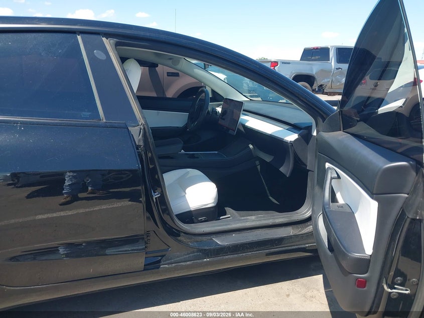 TESLA MODEL 3 2021 VIN 5YJ3E1EB8MF868642