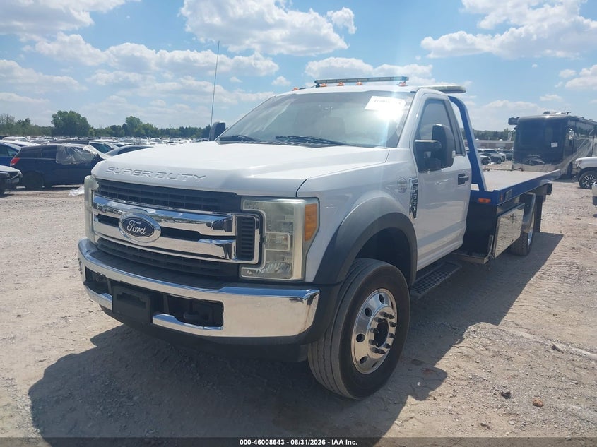 2017 FORD F-550 CHASSIS auction photo 2