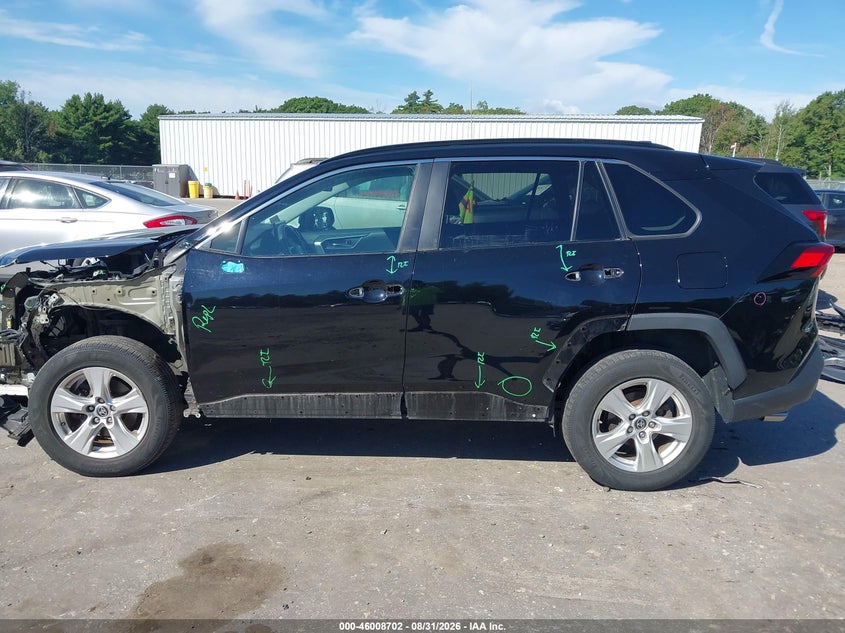 TOYOTA RAV4 HYBRID - zdjęcie 15