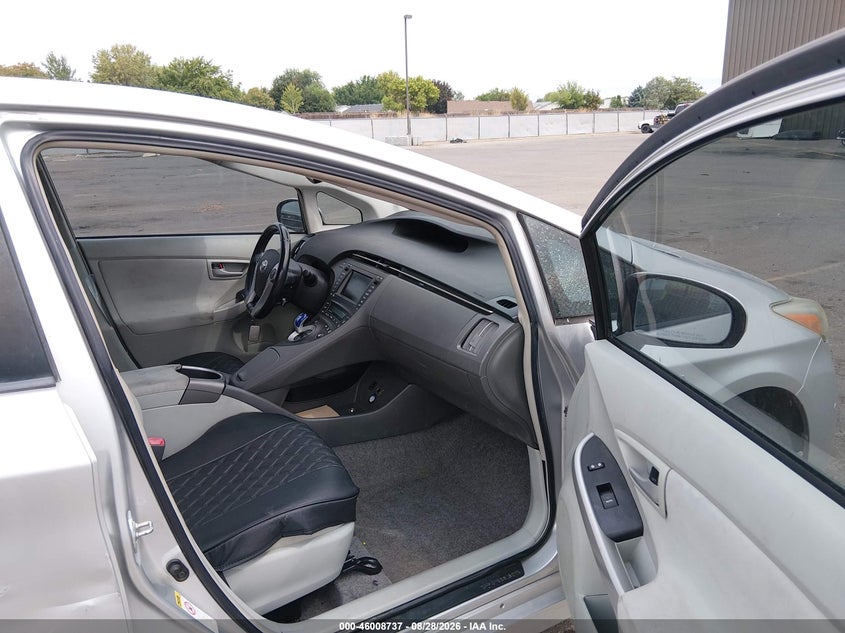 2010 TOYOTA PRIUS auction photo 5
