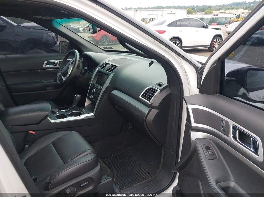 2015 FORD EXPLORER auction photo 5