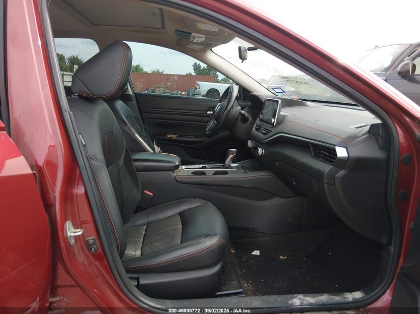 2019 NISSAN ALTIMA auction photo 5