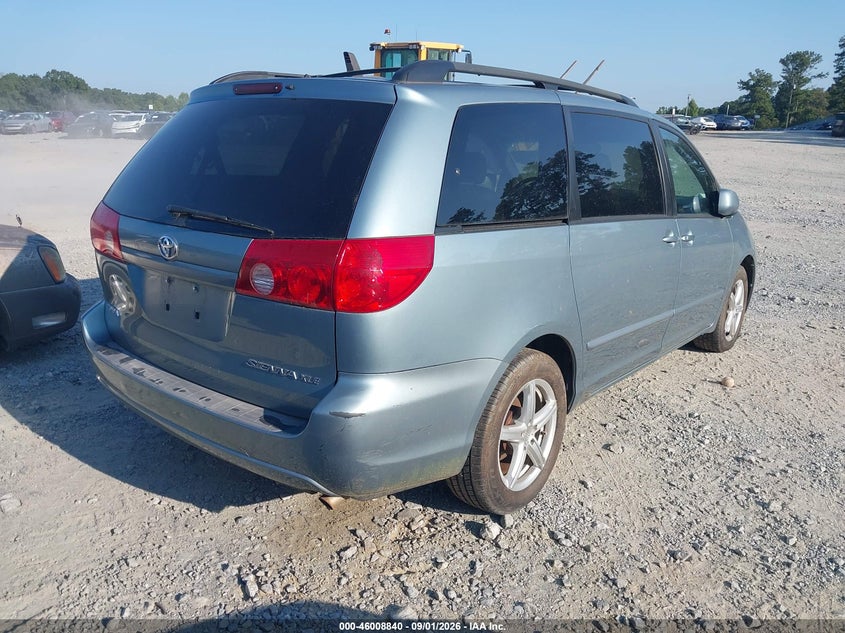 2007 TOYOTA SIENNA auction photo 4