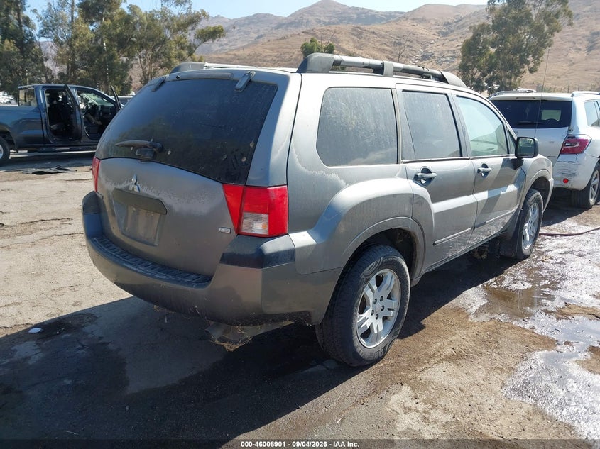 2004 MITSUBISHI ENDEAVOR auction photo 4
