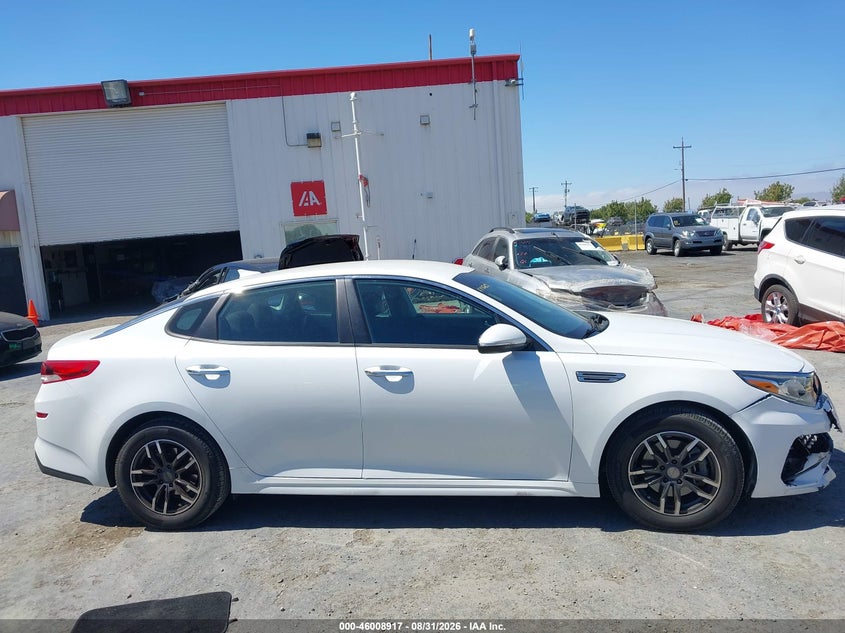 2020 KIA OPTIMA LX · Фото 13
