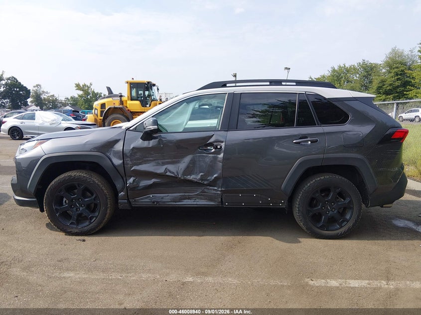 TOYOTA RAV4 - zdjęcie 14