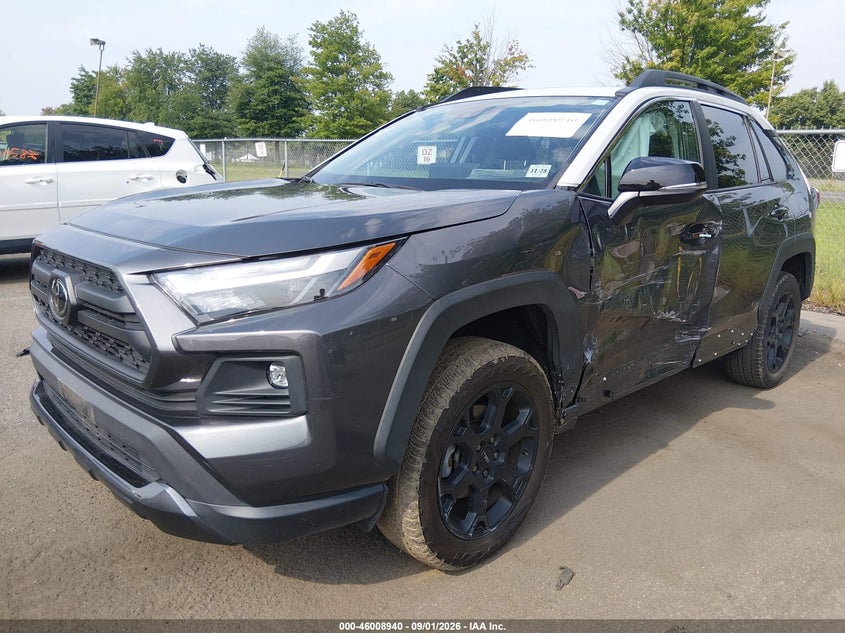 TOYOTA RAV4 - zdjęcie 2