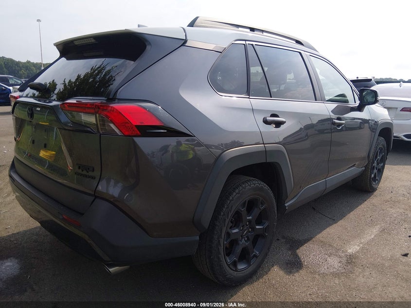 TOYOTA RAV4 - zdjęcie 4