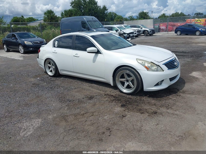 2013 INFINITI G37 auction photo 1