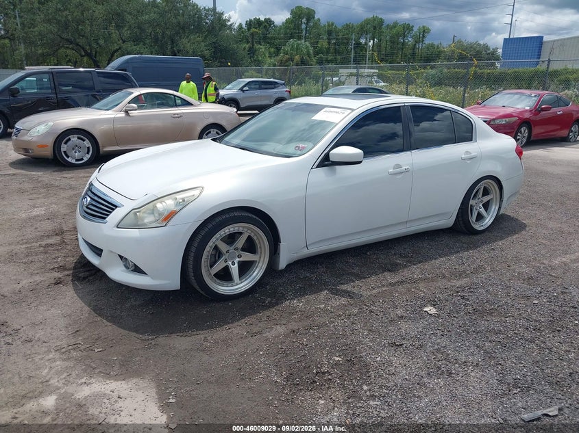 2013 INFINITI G37 auction photo 2