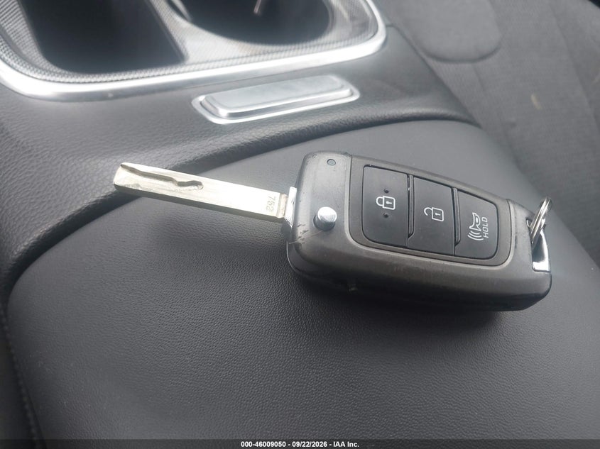 HYUNDAI SANTA FE 2022 VIN 5NMS1DAJ1NH405702