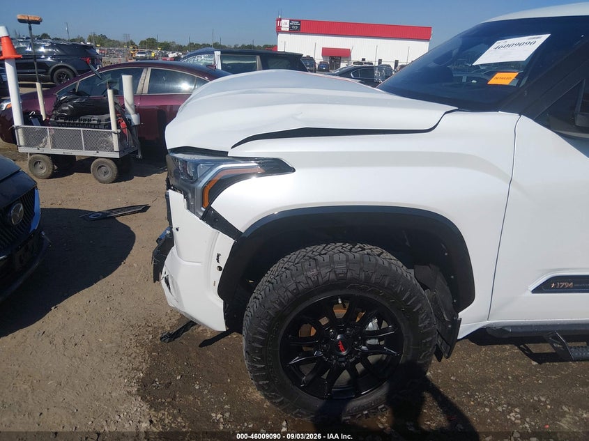 TOYOTA TUNDRA - zdjęcie 21