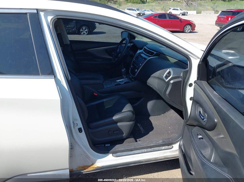 2017 NISSAN MURANO auction photo 5