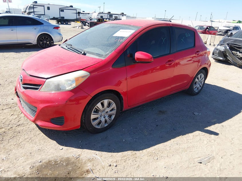 2013 TOYOTA YARIS auction photo 2