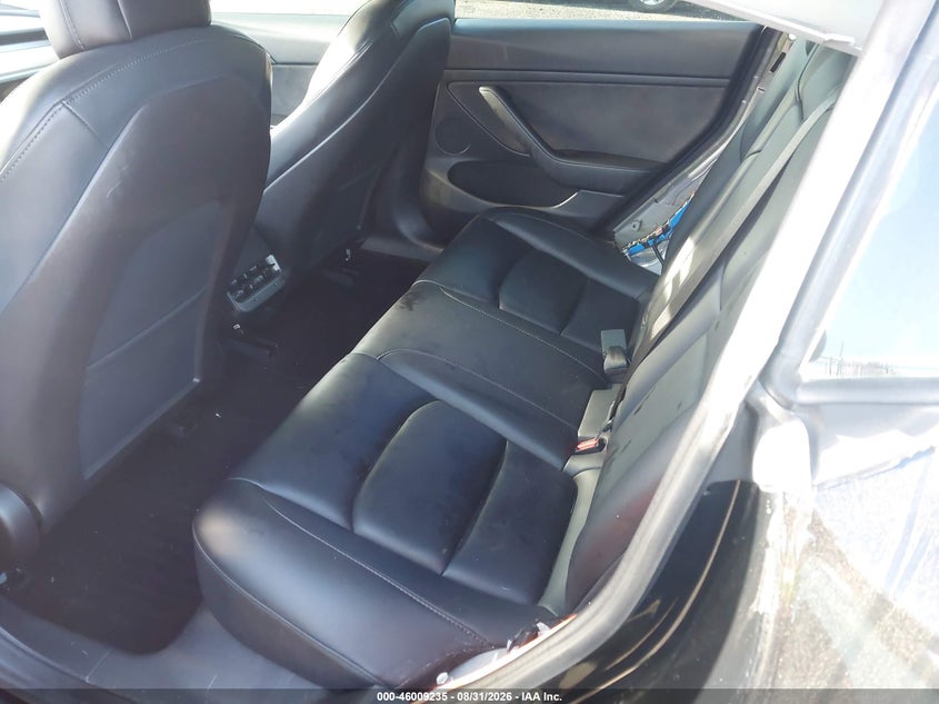 2022 TESLA MODEL 3 auction photo 8