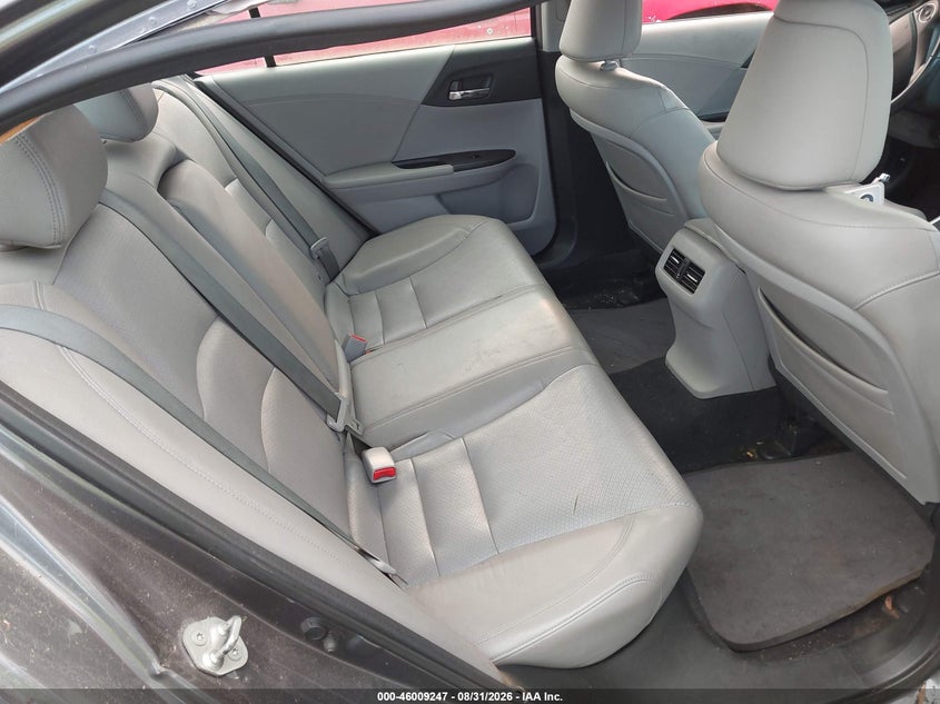 2013 HONDA ACCORD auction photo 8