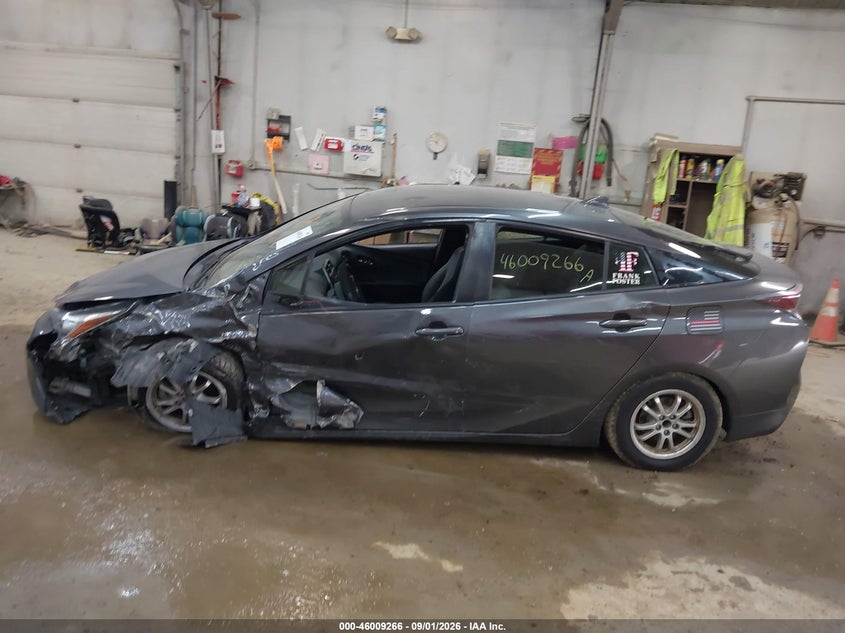 TOYOTA PRIUS - zdjęcie 14