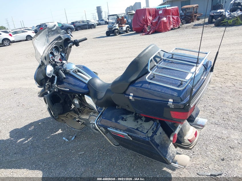 HARLEY-DAVIDSON FLHTK 2012