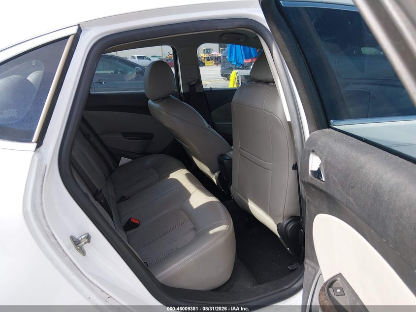 2015 BUICK VERANO auction photo 8