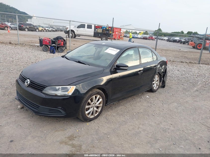 2012 VOLKSWAGEN JETTA auction photo 2