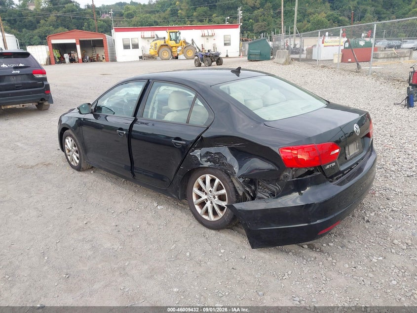 2012 VOLKSWAGEN JETTA auction photo 3
