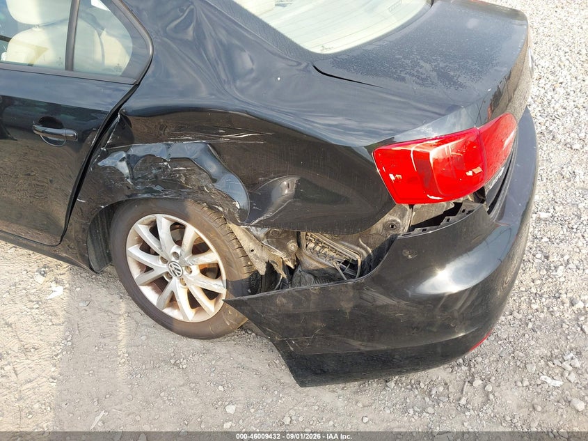 2012 VOLKSWAGEN JETTA auction photo 6