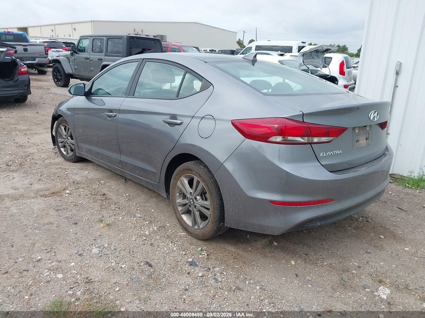 2018 HYUNDAI ELANTRA auction photo 3