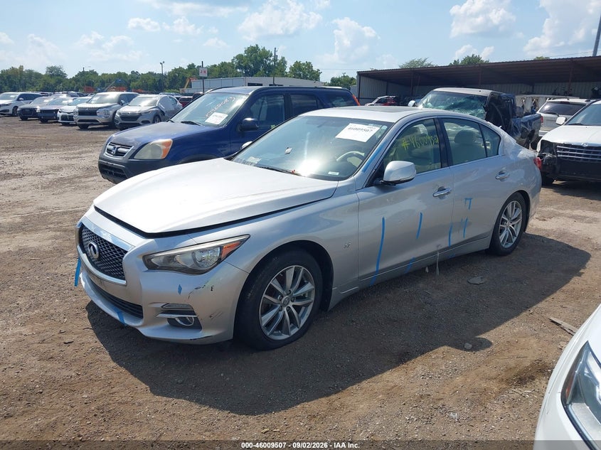 2015 INFINITI Q50 auction photo 2