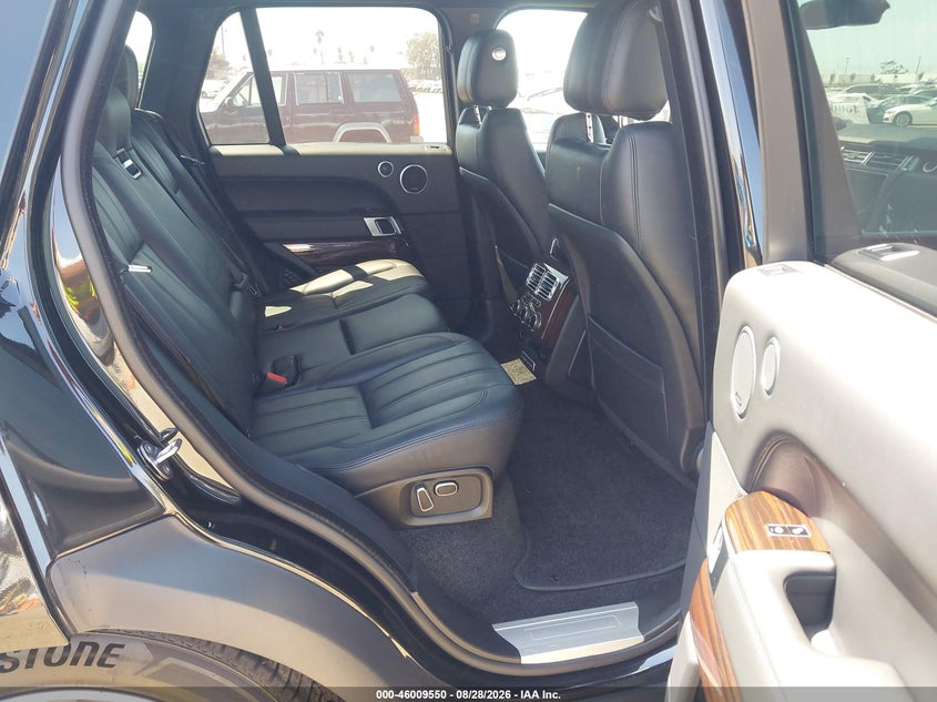2014 LAND ROVER RANGE ROVER auction photo 8