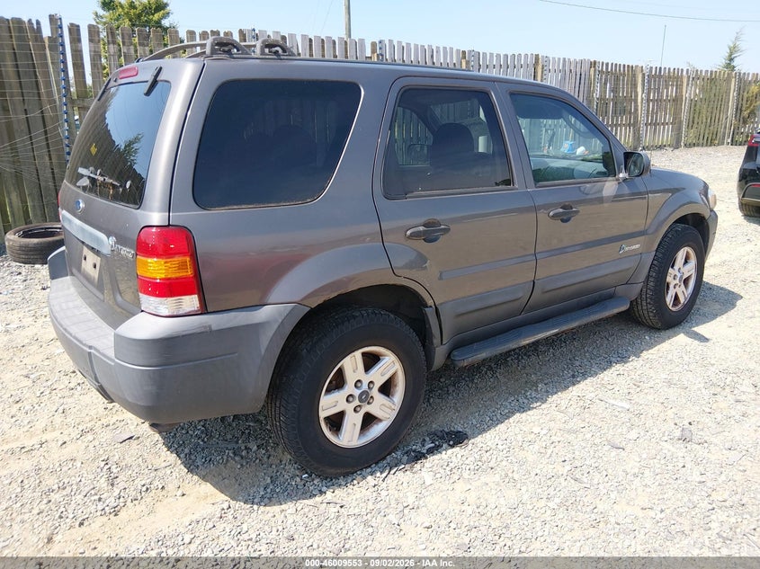 2005 FORD ESCAPE SPORT UTILITY VEHICLE 2.3L I-4 DOHC, REGULAR , 133HP
