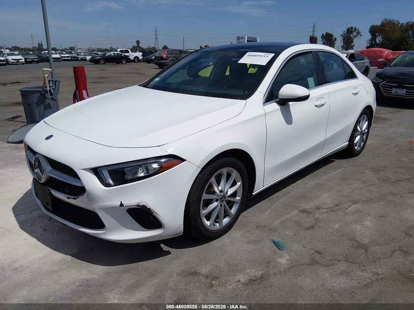 2019 MERCEDES-BENZ A 220 auction photo 2