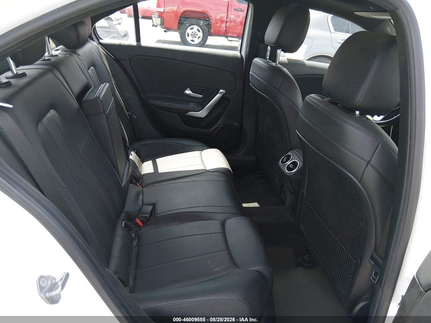 2019 MERCEDES-BENZ A 220 auction photo 8