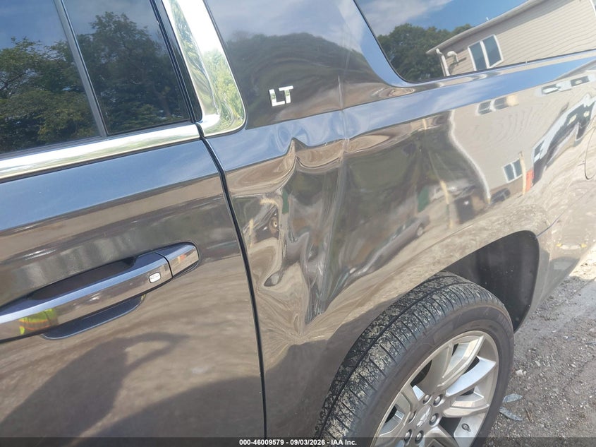 2017 CHEVROLET SUBURBAN auction photo 6
