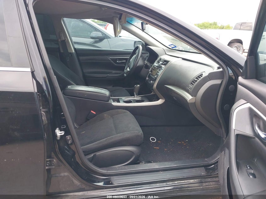 2015 NISSAN ALTIMA auction photo 5