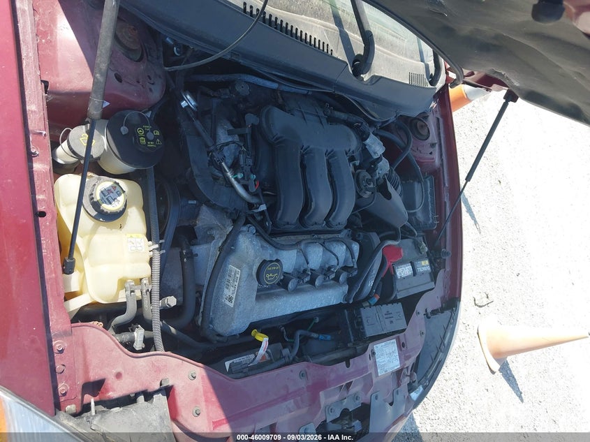 2005 FORD TAURUS auction photo 6
