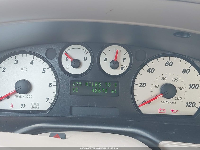 2005 FORD TAURUS auction photo 7