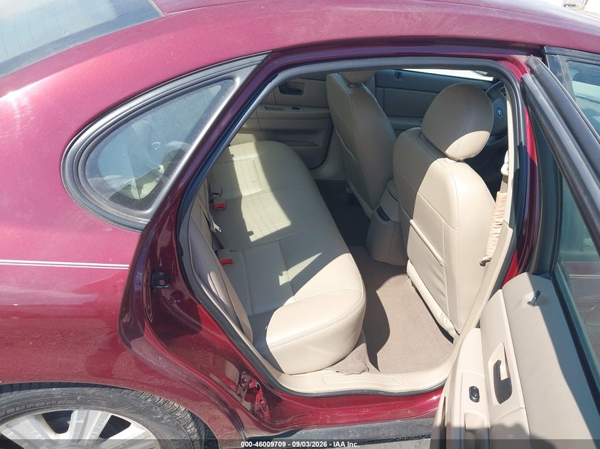2005 FORD TAURUS auction photo 8