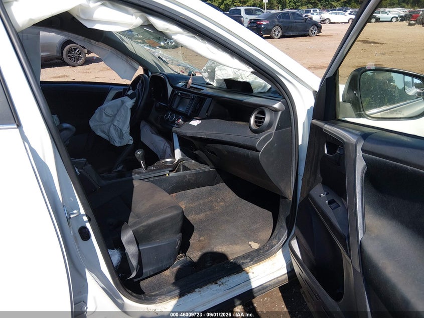 TOYOTA RAV4 - zdjęcie 5