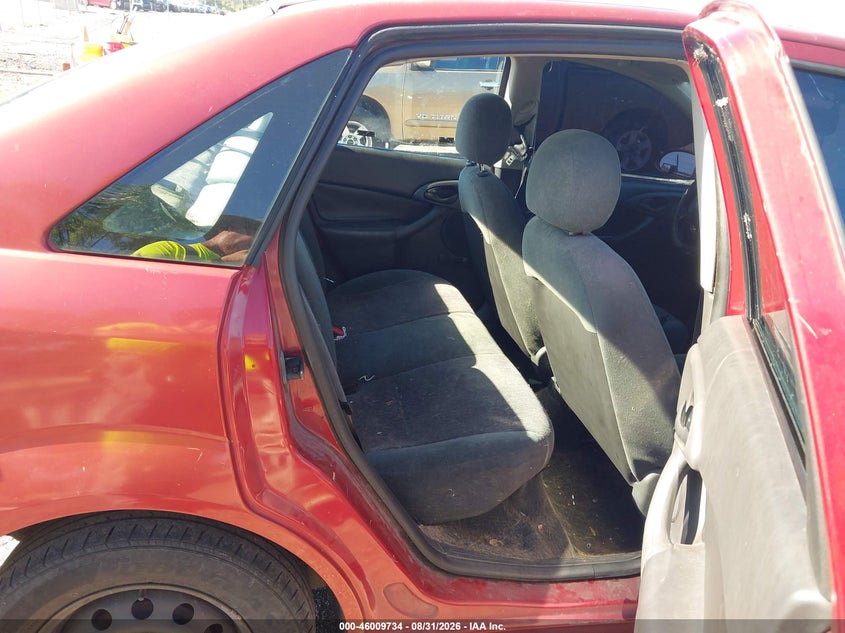 2000 FORD FOCUS auction photo 8