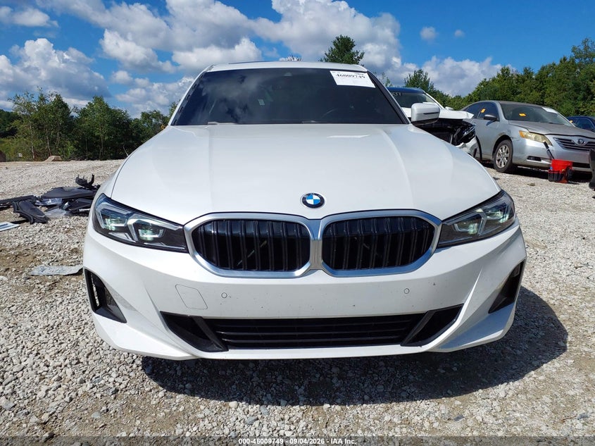 BMW 330I - zdjęcie 13