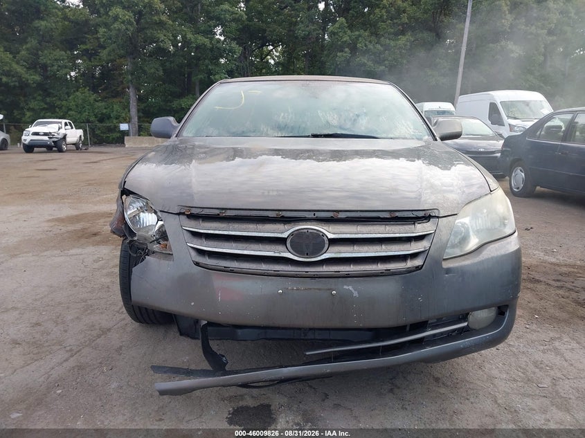 2006 TOYOTA AVALON auction photo 6